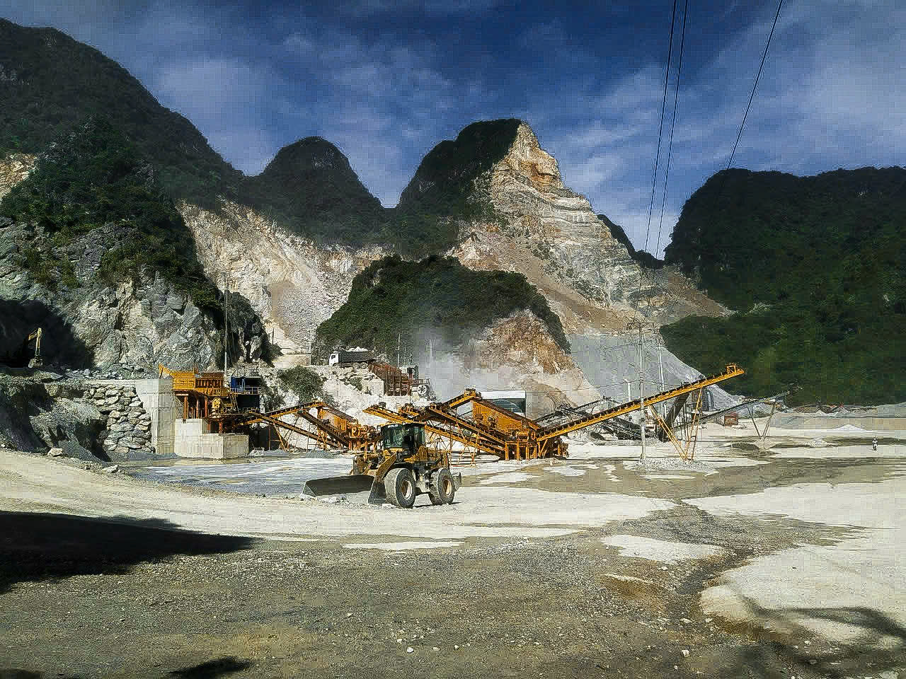 Nguồn nguyên liệu